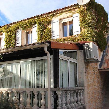 Maison D'Hote Villa Monique Cuges-les-Pins Extérieur photo